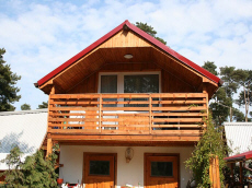 RELAKS база відпочинку літні будиночки сімейні номери нічліги відпочинок в Польщі Балтійське море Леба