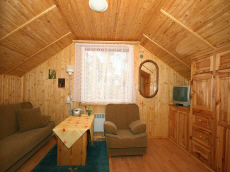 RELAKS база відпочинку літні будиночки сімейні номери нічліги відпочинок в Польщі Балтійське море Леба