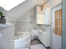 RELAKS база відпочинку літні будиночки сімейні номери нічліги відпочинок в Польщі Балтійське море Леба